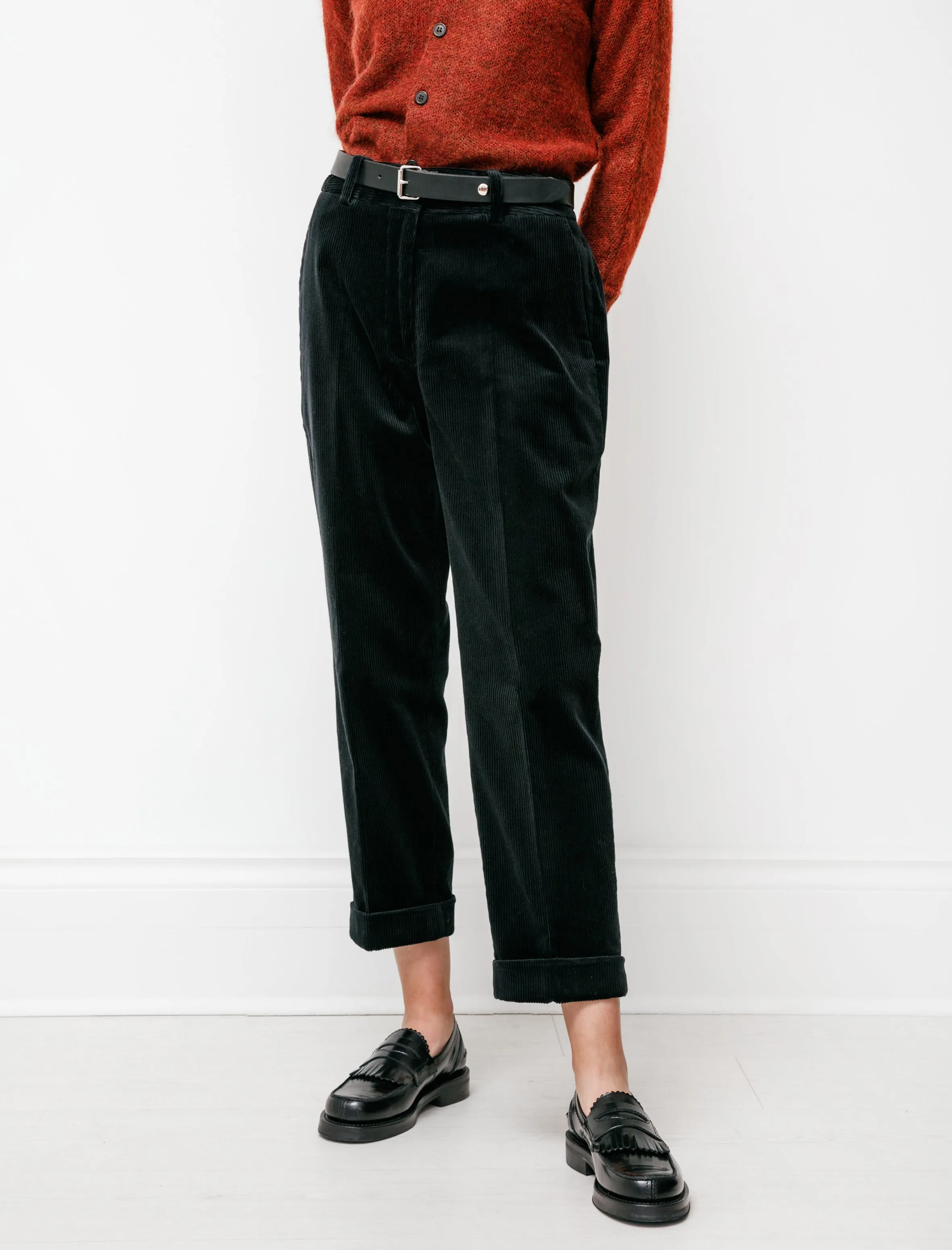 Tapered Flat Front Trouser 8 Wale Corduroy Black